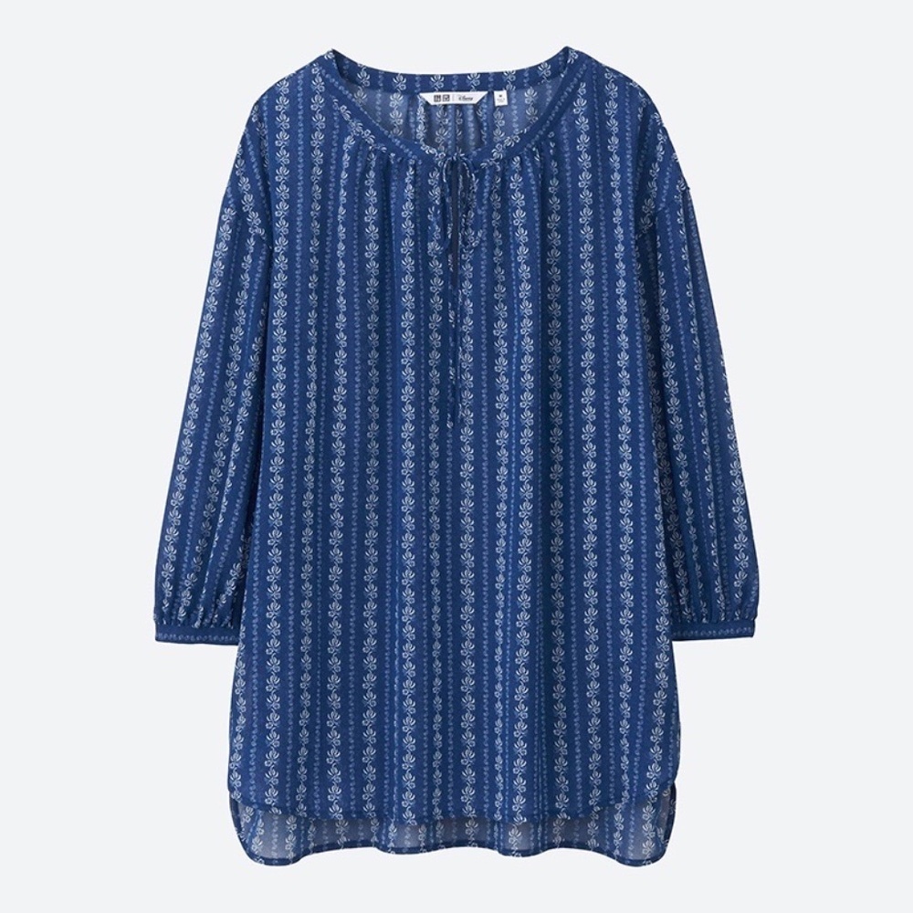Uniqlo x Beauty and the Beast 3/4 Sleeve Blouse - Size M, Great Condition! - Picture 1 of 4